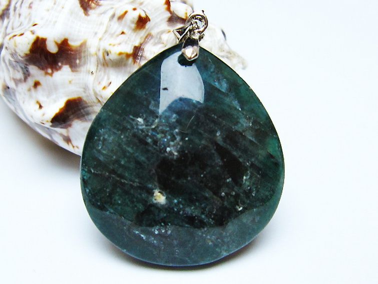 アパタイト ペンダント [T278-1616] 1枚目