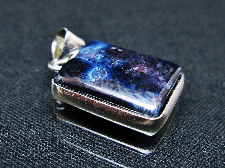 スギライト ペンダント [t291-4706]