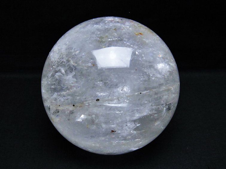 1.9Kg 虹入り ヒマラヤ水晶 丸玉 112mm [T296-1977] 1枚目