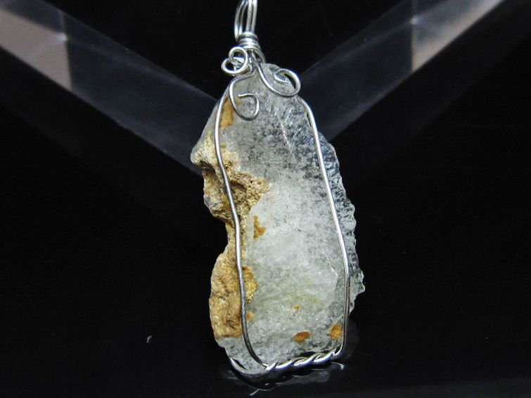 リビアングラス ペンダント [t298-1007] 2枚目