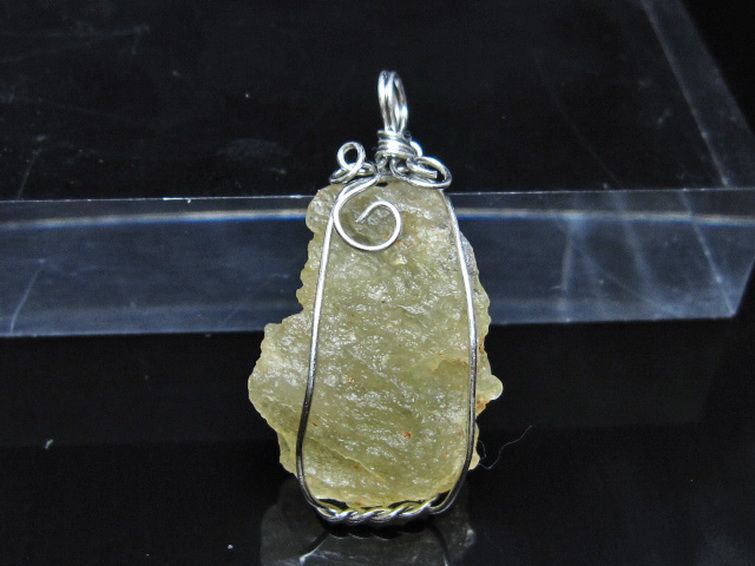 リビアングラス ペンダント [t298-1014] 1枚目