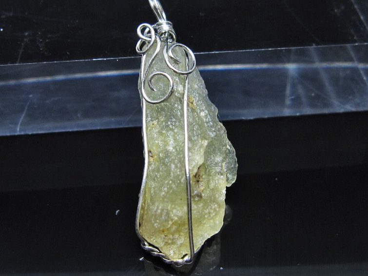 リビアングラス ペンダント [t298-1018] 3枚目