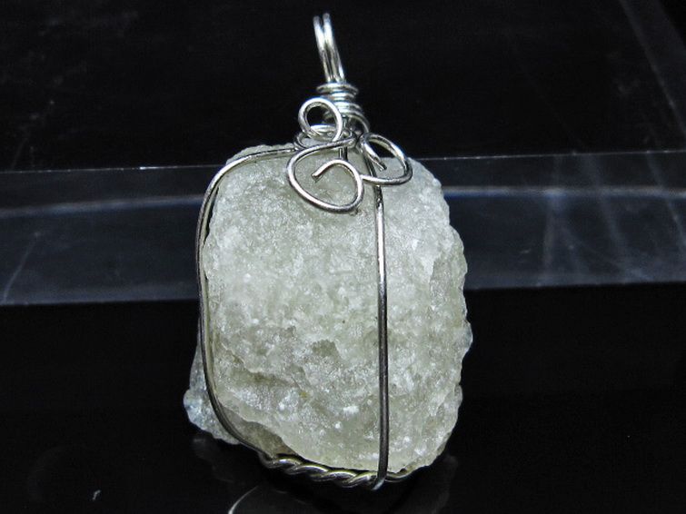 リビアングラス ペンダント [t298-1024] 3枚目