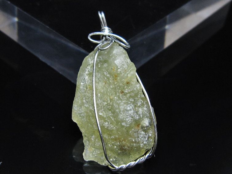 リビアングラス ペンダント [t298-1026] 2枚目