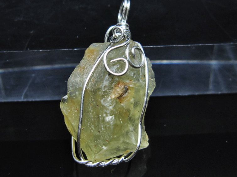 リビアングラス ペンダント [t298-1045] 3枚目