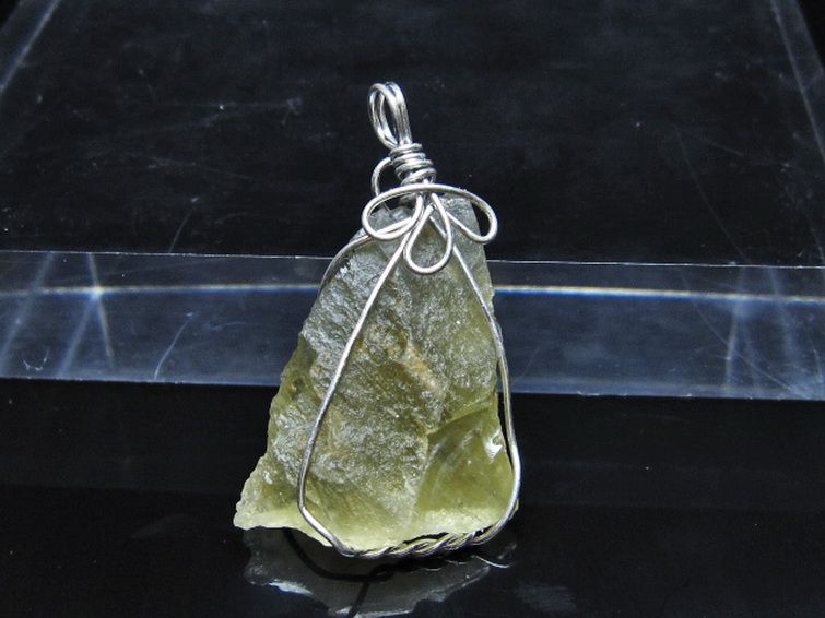 リビアングラス ペンダント [t298-1058] 1枚目