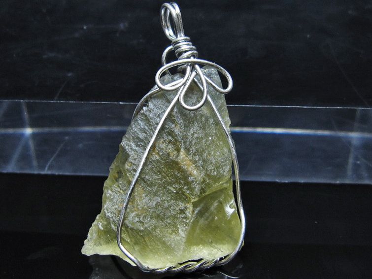 リビアングラス ペンダント [t298-1058] 3枚目