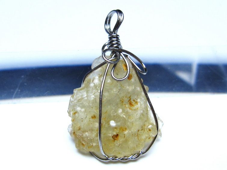 リビアングラス ペンダント [t298-801] 2枚目