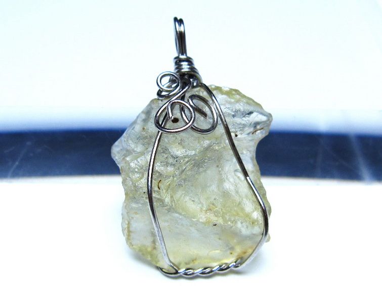 リビアングラス ペンダント [t298-803] 3枚目