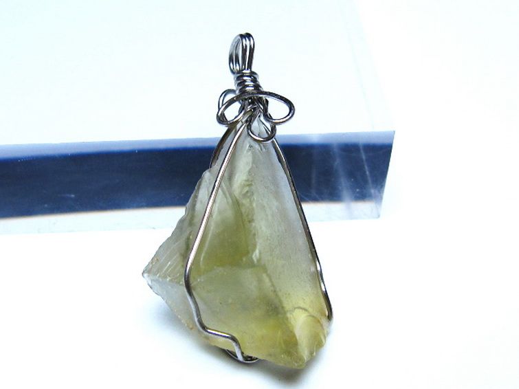 リビアングラス ペンダント [t298-806] 2枚目