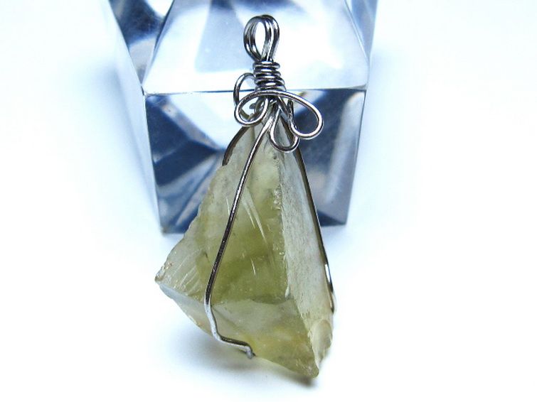 リビアングラス ペンダント [t298-806] 3枚目