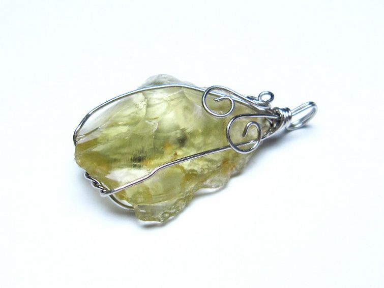 リビアングラス ペンダント [t298-810] 1枚目