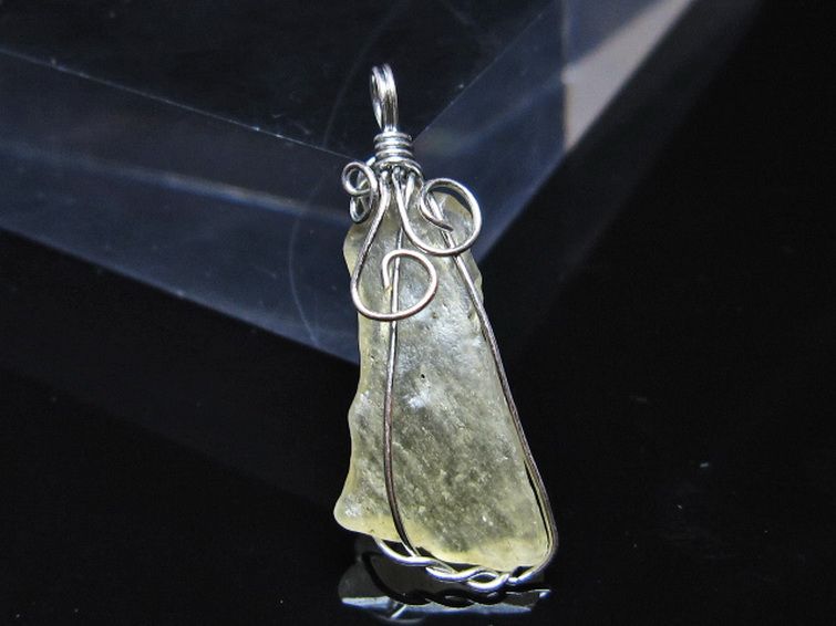 リビアングラス ペンダント [t298-820] 2枚目