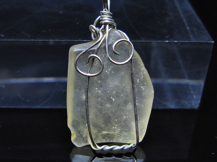 リビアングラス ペンダント [t298-824] 3枚目