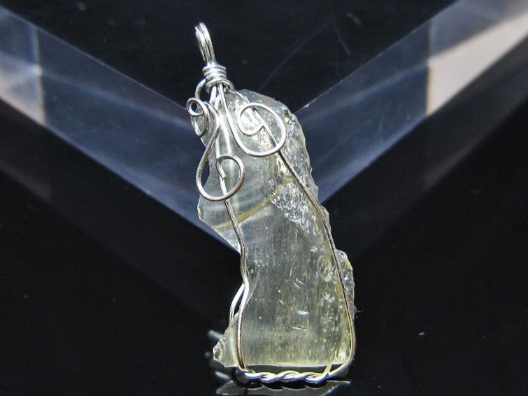 リビアングラス ペンダント [t298-845] 2枚目