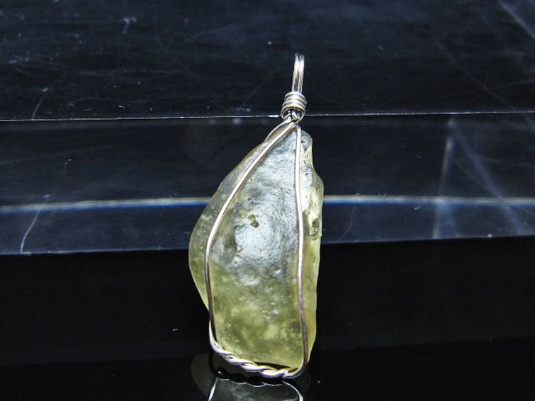 リビアングラス ペンダント [t298-853] 1枚目