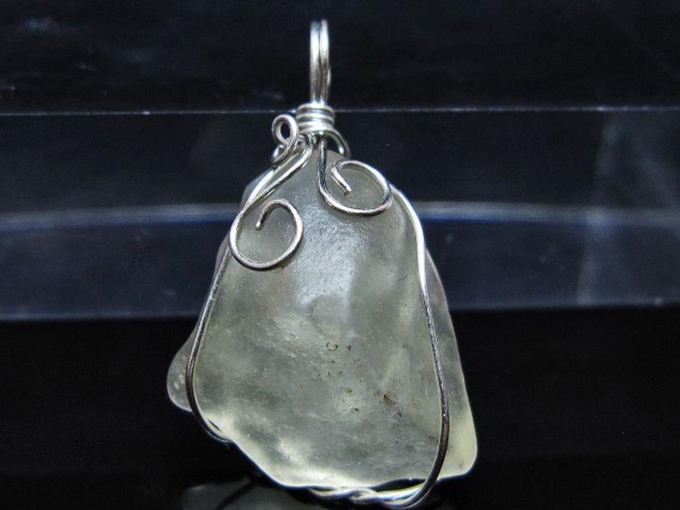 リビアングラス ペンダント [t298-860] 3枚目