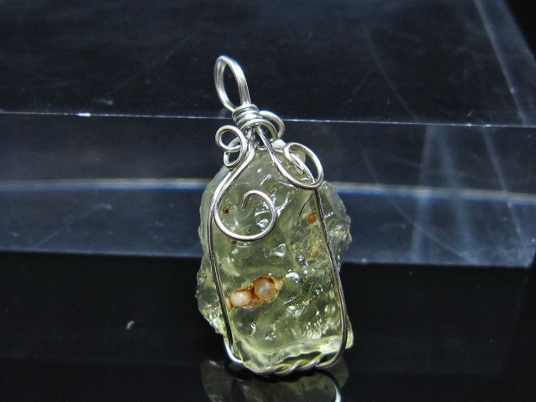 リビアングラス ペンダント [t298-876] 1枚目