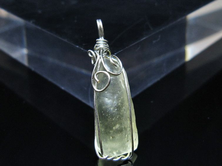 リビアングラス ペンダント [t298-900] 2枚目