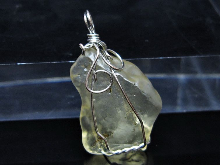 リビアングラス ペンダント [t298-943] 3枚目