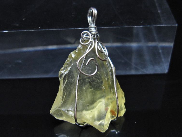 リビアングラス ペンダント [t298-946] 3枚目