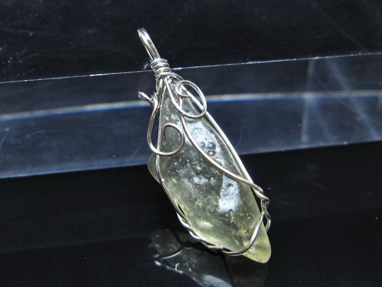 リビアングラス ペンダント [t298-953] 1枚目