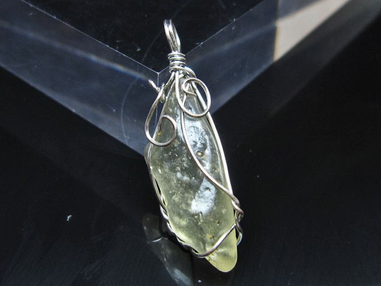 リビアングラス ペンダント [t298-953] 2枚目