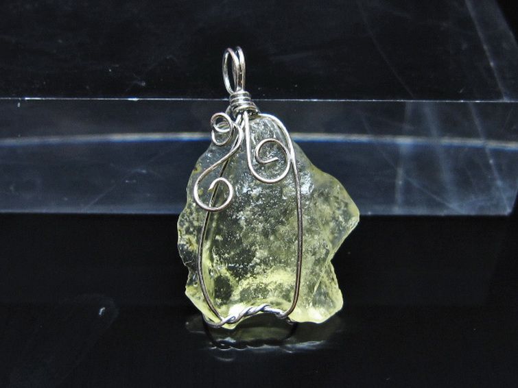 リビアングラス ペンダント [t298-959] 1枚目