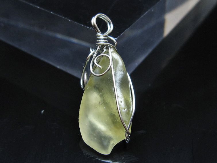 リビアングラス ペンダント [t298-962] 2枚目