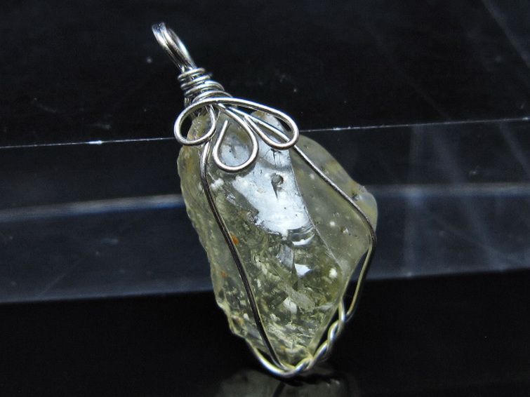 リビアングラス ペンダント [t298-974] 3枚目