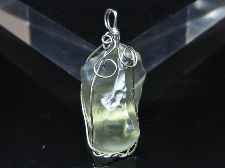 リビアングラス ペンダント [t298-986] 2枚目