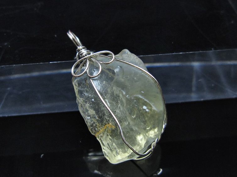 リビアングラス ペンダント [t298-987] 1枚目
