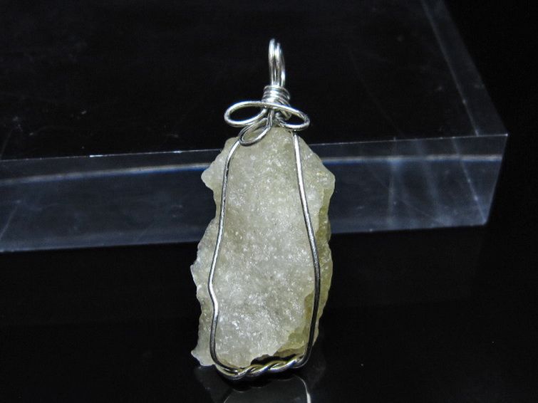 リビアングラス ペンダント [t298-995] 1枚目