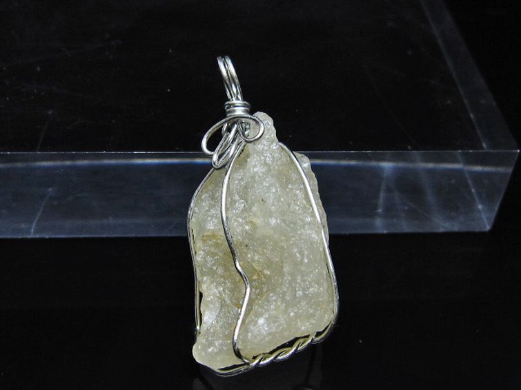 リビアングラス ペンダント [t298-998] 1枚目