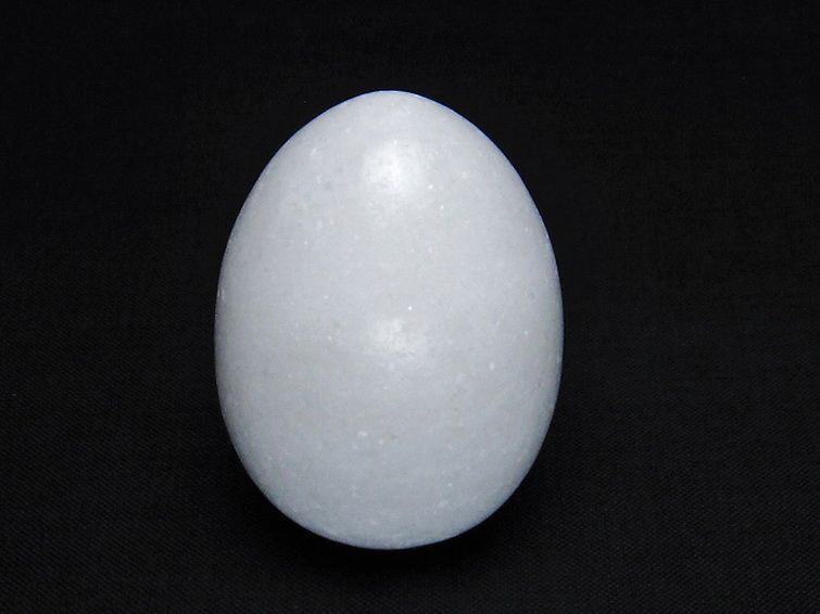 漢白玉たまご 置物 [t306-2770] 1枚目