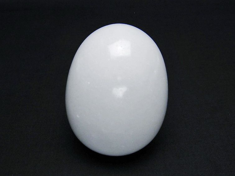 漢白玉たまご 置物 [t306-2804] 1枚目