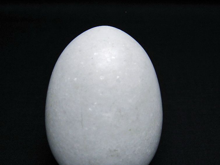 漢白玉たまご 置物 [t306-2831] 2枚目