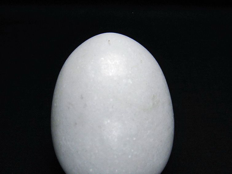 漢白玉たまご 置物 [t306-2835] 2枚目