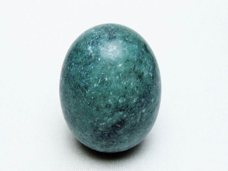 インド翡翠 たまご 置物 [t306-2853] 1枚目