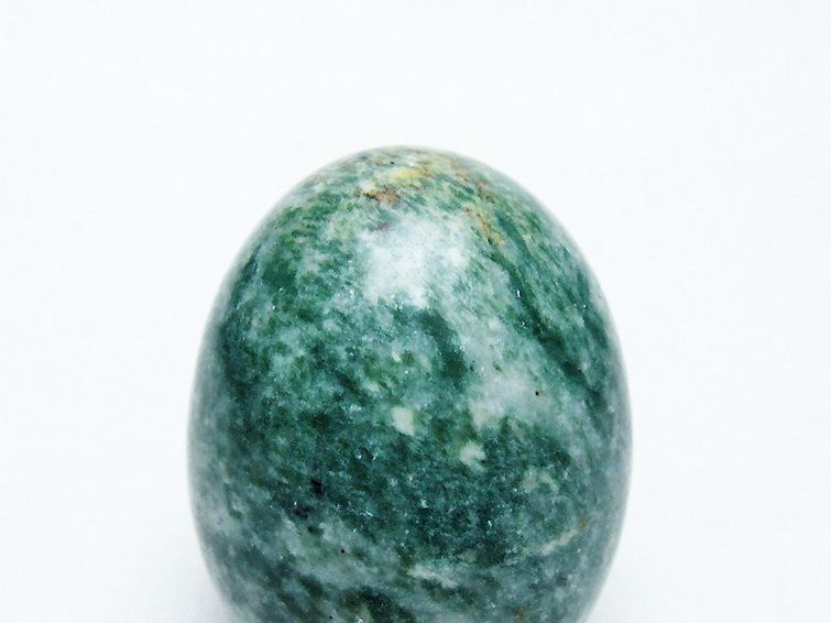 インド翡翠 たまご 置物 [t306-2862] 2枚目