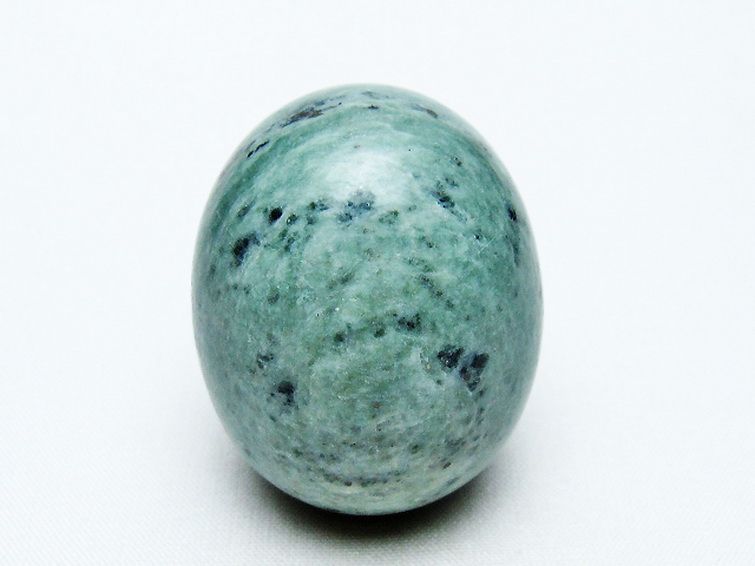 インド翡翠 たまご 置物 [t306-2872] 1枚目