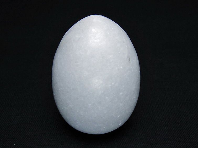 漢白玉たまご 置物 [t306-2944] 1枚目