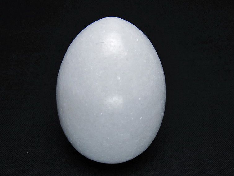 漢白玉たまご 置物 [t306-2952] 1枚目