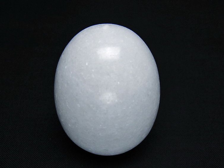 漢白玉たまご 置物 [t306-2954] 1枚目
