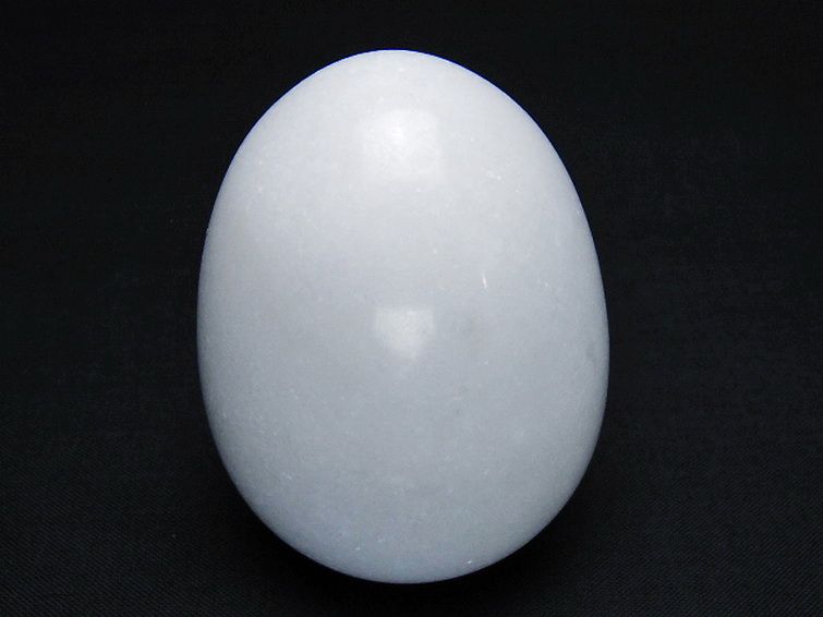 漢白玉たまご 置物 [t306-2972] 1枚目