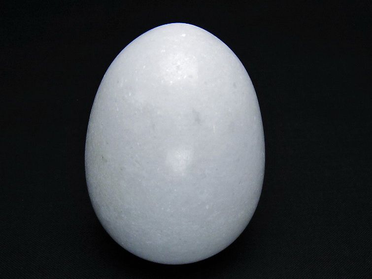 漢白玉たまご 置物 [t306-2976] 1枚目