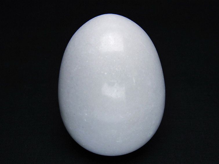 漢白玉たまご 置物 [t306-3002] 1枚目