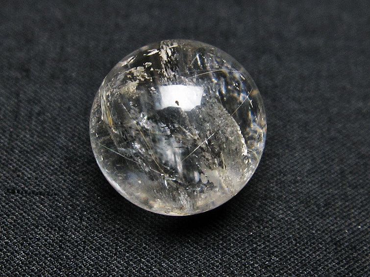 ルチル入り 水晶 丸玉 16mm [T318-4757] 2枚目