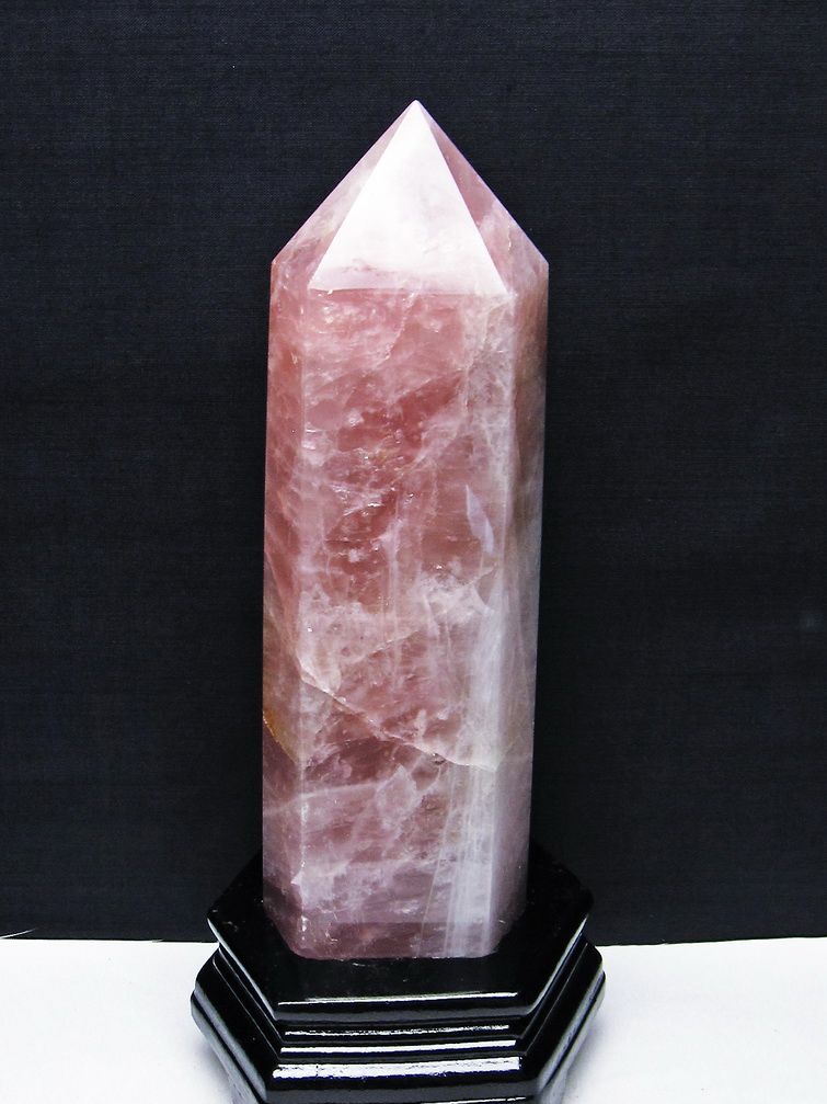 1.4Kg ローズクォーツ 六角柱 [t332-6068] 1枚目