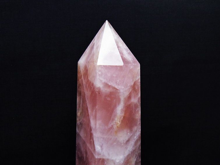 1.9Kg ローズクォーツ 六角柱 [t332-6116] 3枚目